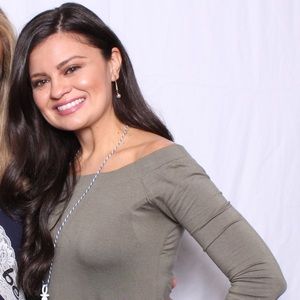 Meet your Posher, Mariana